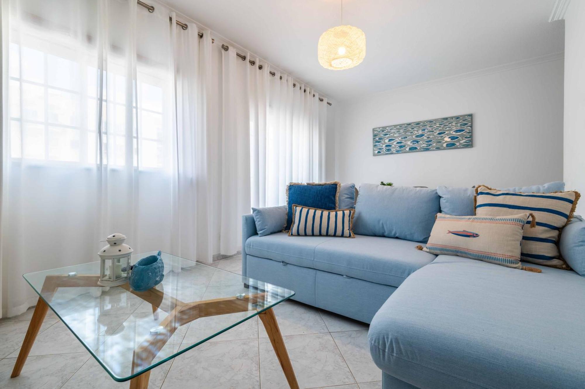 Flat With Ac, Wifi, Netflix, Balcony - 3 Min From The Beach Apartment Armação de Pêra Екстериор снимка